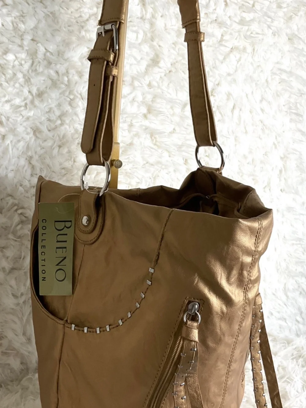 BUENO GOLD COLLECTION WOMEN'S METALLIC HOBO BAG~NEW!